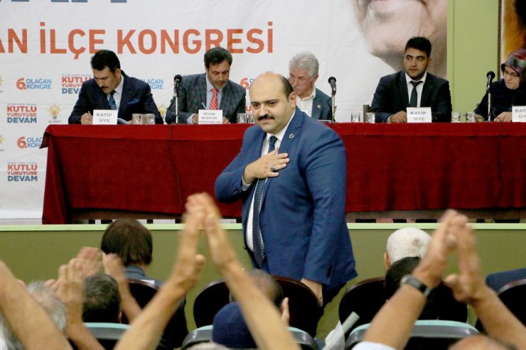 Başkan Orhan, AK Parti ilçe kongresinde konuştu