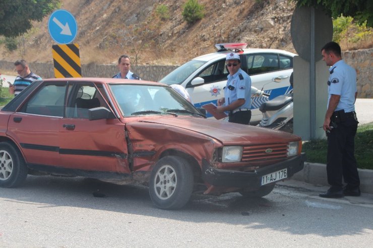 Bilecik’te trafik kazası : 2 yaralı