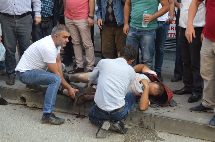 Kastamonu’da cadde ortasında silahlı kavga: 1 yaralı