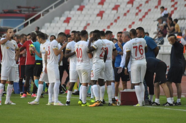 Kayserispor ilk yarıyı seviyor