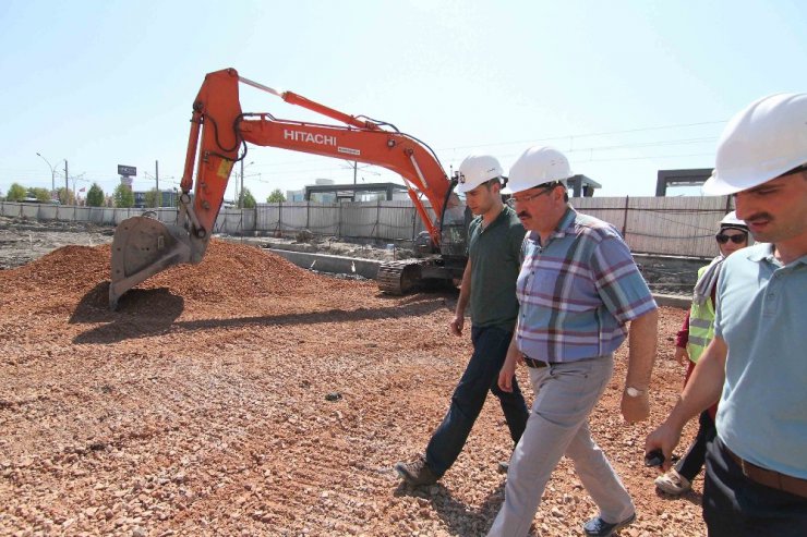 Genel Sekreter Bayram: "İzmit yeni bir görünüme kavuşuyor"