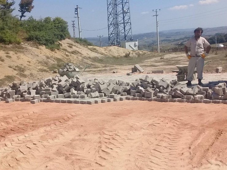 Köylerde parke seferberliği sürüyor