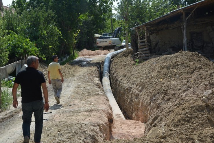 Korkuteli’de damlama sulama projesi başladı