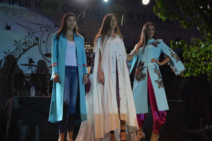 Nallıhan’da moda rüzgarı esti