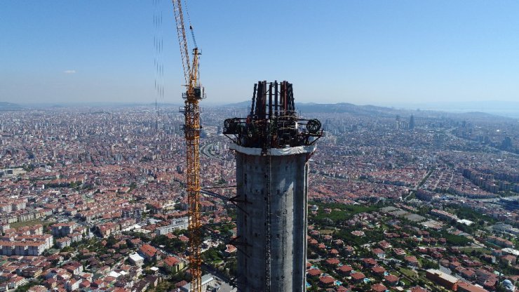 Çamlıca Kulesi antenini bekliyor