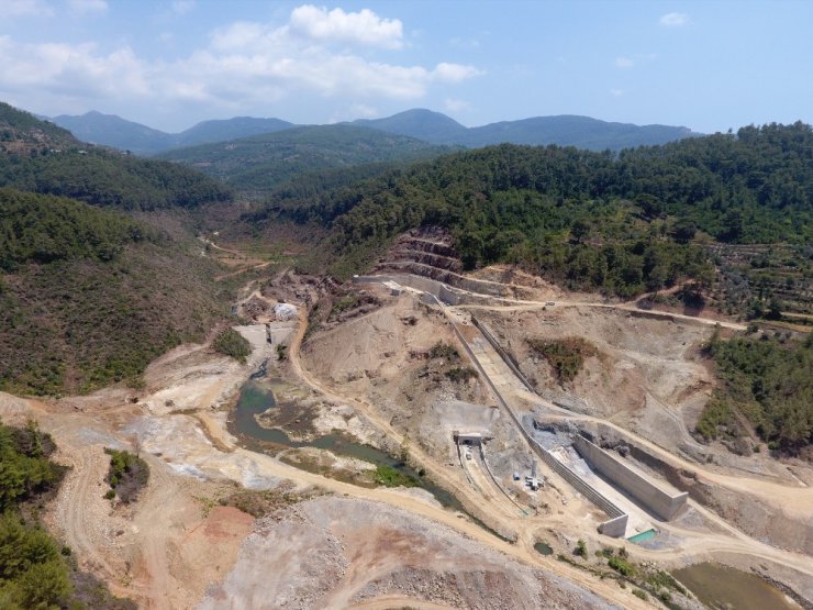 Alanya Yeniköy Barajı’nda çalışmalar sürüyor