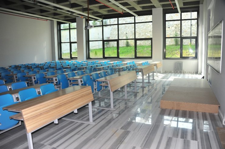 23 milyon TL maliyetli mühendislik fakültesi yeni binası eğitim öğretim yılına hazır