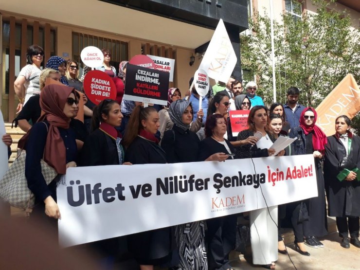 Eskişehir’de öldürülen anne kızın davası Bilecik’te başladı