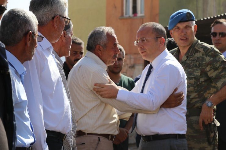 Siirt Valisi Atik’ten Aslan ailesine taziye ziyareti