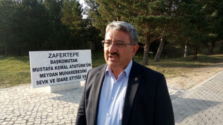 Kütahya’dan yazar Emin Çölaşan’a tepki