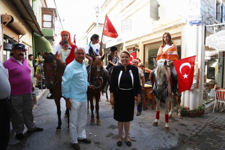 Urla’nın kurtuluş günü coşkuyla kutlandı