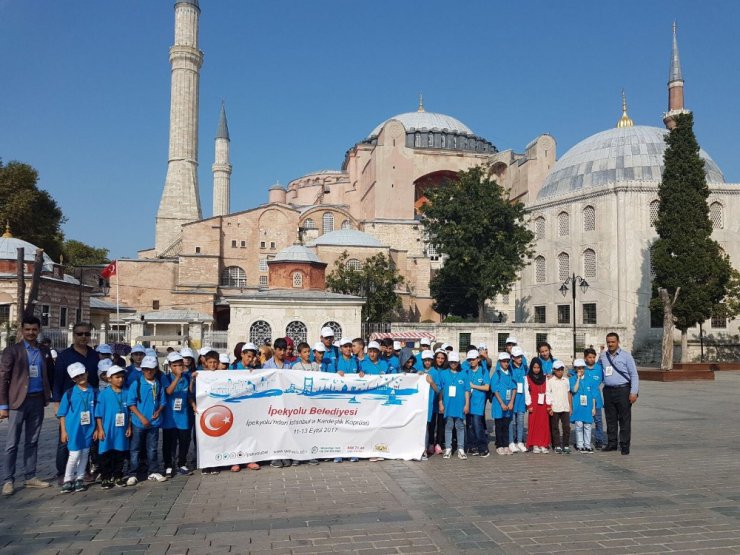 Yetim ve öksüz çocukların İstanbul gezisi devam ediyor