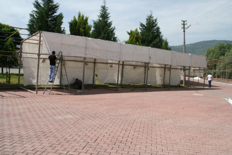 Devrek’te “yaz şenlikleri stantları kapandı