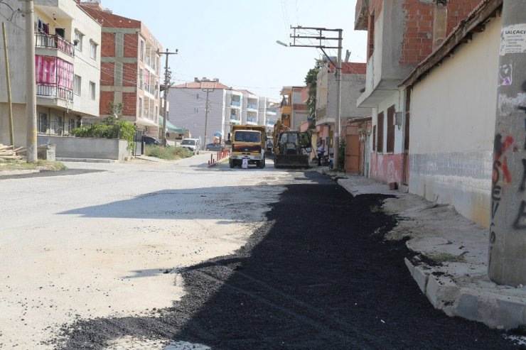 Turgutlu’da yollar düzenleniyor