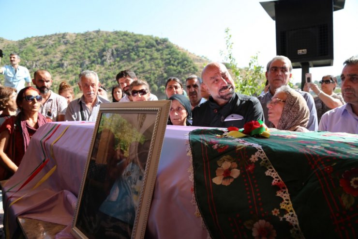 HDP’li Tuğluk’un annesinin cenazesi Tunceli’de toprağa verildi