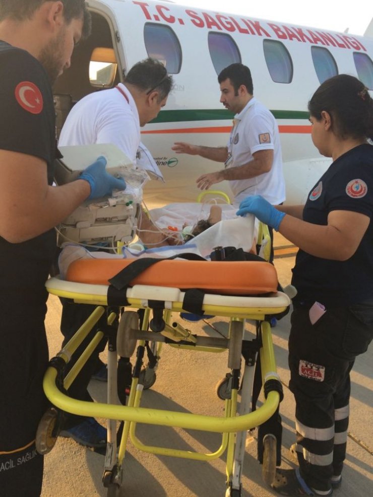 Uçak Ambulans Sevgi’nin minik kalbi için havalandı