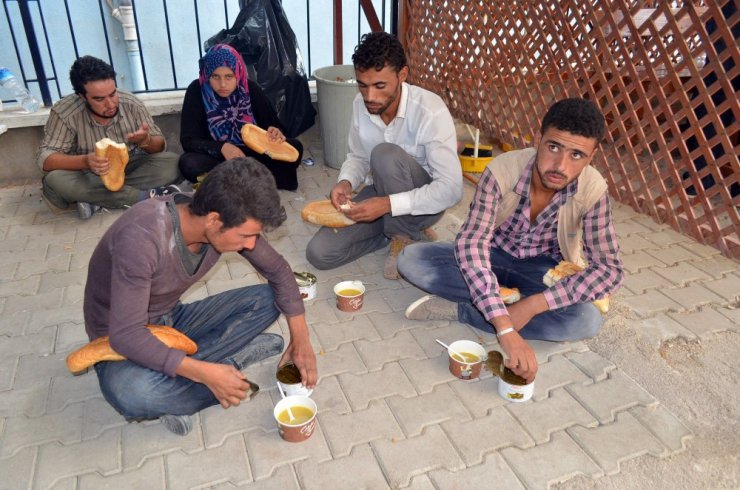 Hatay’da 45 mülteci yakalandı