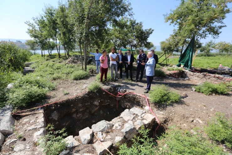 “Işığın kenti Apollonia” kazı çalışmalarına ödül