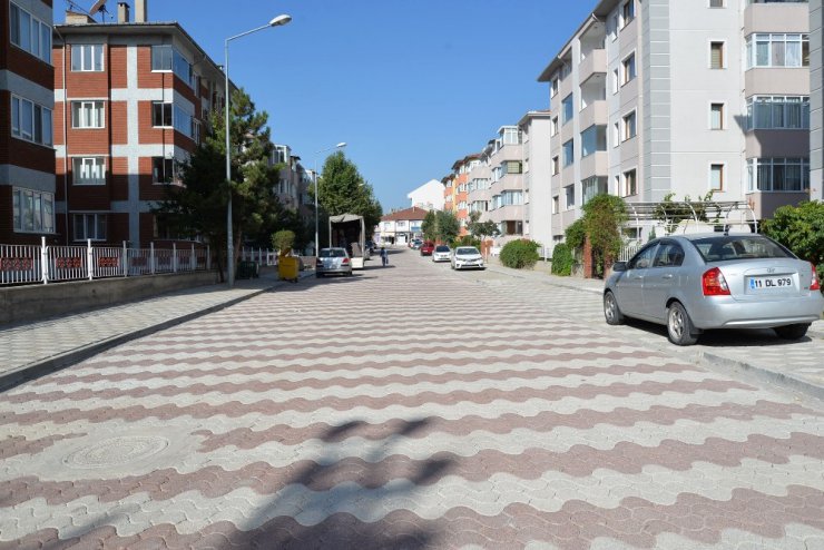 Yaşar Doğu Caddesi tamamen yenileniyor