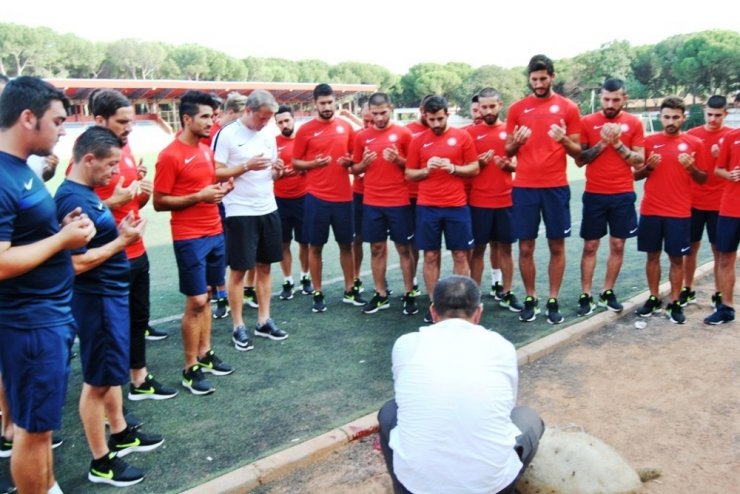 Ödemişspor sezonu dualarla açtı