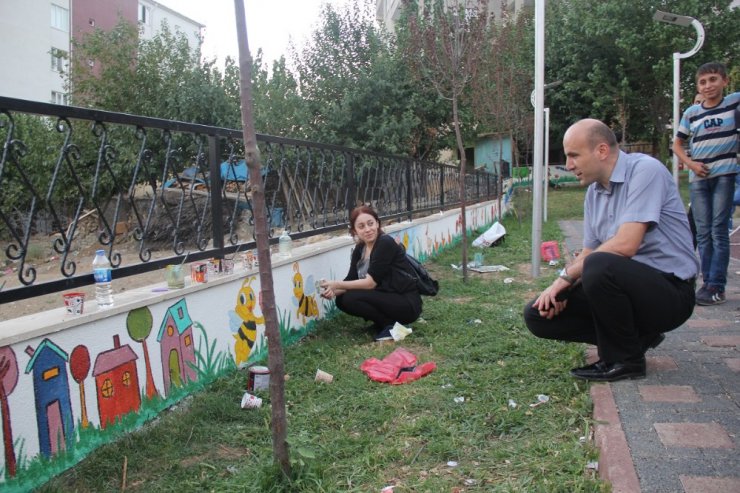 Başkan Dülgeroğlu çocuk parkı çalışmalarını inceledi