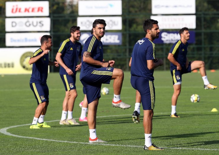 Fenerbahçe, A.Alanyaspor maçı hazırlıklarını tamamladı