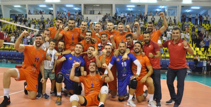 Balkan Cup’ta şampiyon İnegöl Belediyespor