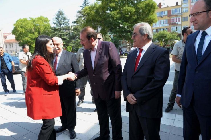 Çalışma ve Sosyal Güvenlik Bakanı Jülide Sarıeroğlu Eskişehir’de