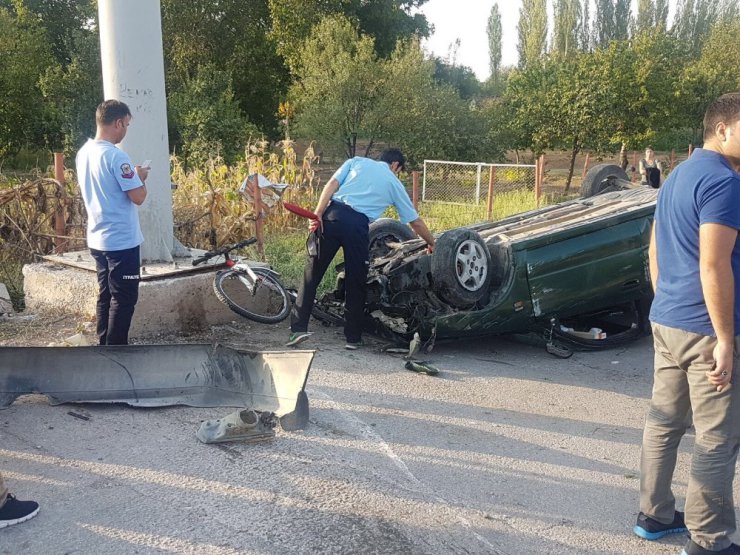 Eskişehir’de trafik kazası: 1ölü, 3 yaralı