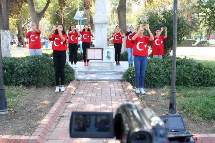 Gençlerden Mudanyalı şehit Şükrü Çavuş’a işaret dilinde klip