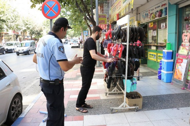 Yunusemre Zabıtası denetimleri sıklaştırdı