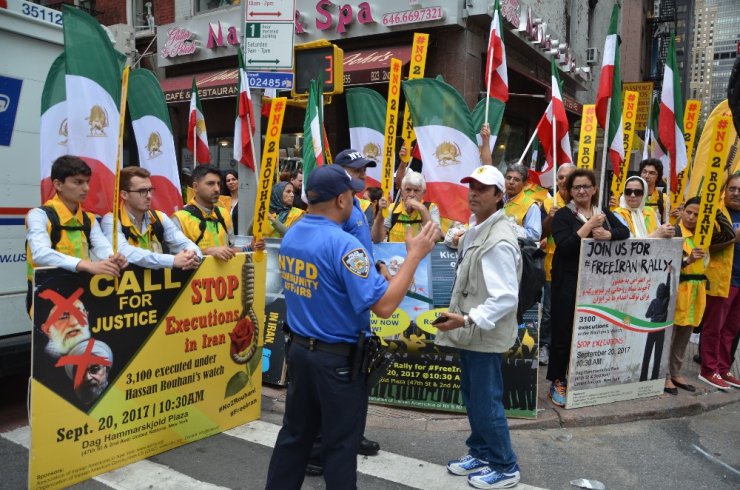 İran Cumhurbaşkanı Ruhani ABD’de protesto edildi