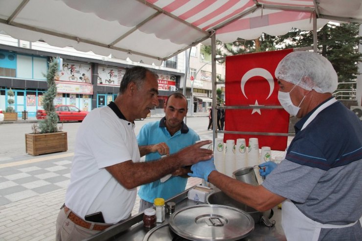 Sungurlu Belediyesi’nden çorba ikramı