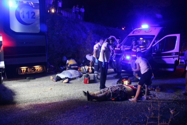 Çanakkale’de trafik kazası: 2 ölü, 1 yaralı