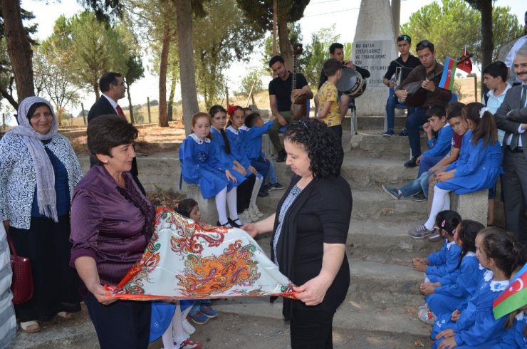 Azerbaycanlı konuklar Kula’da