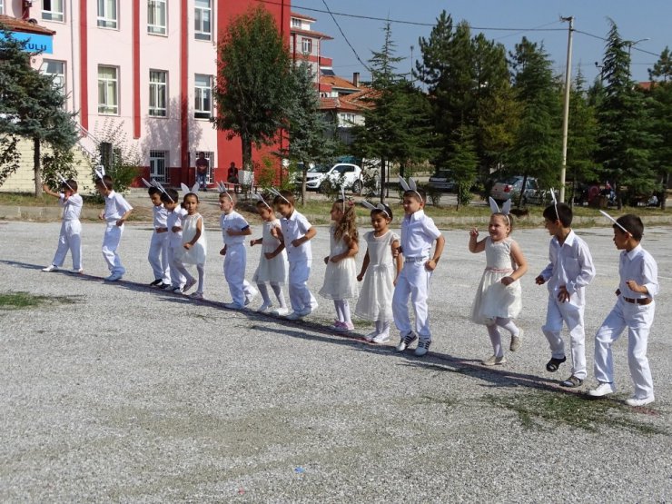 Müdür İsmail Değirmenci: Okul bizim ikinci evimiz