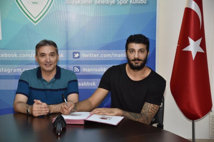 Manisa BBSK basketbolda yeni transfer