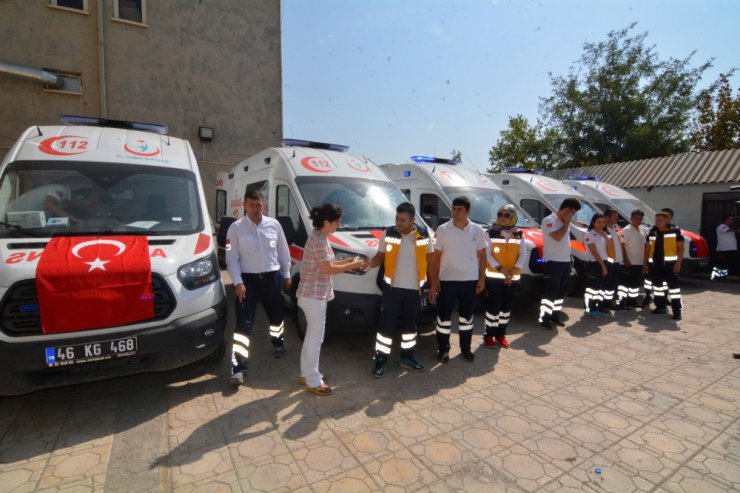 Kahramanmaraş’ta 5 ambulans göreve başladı