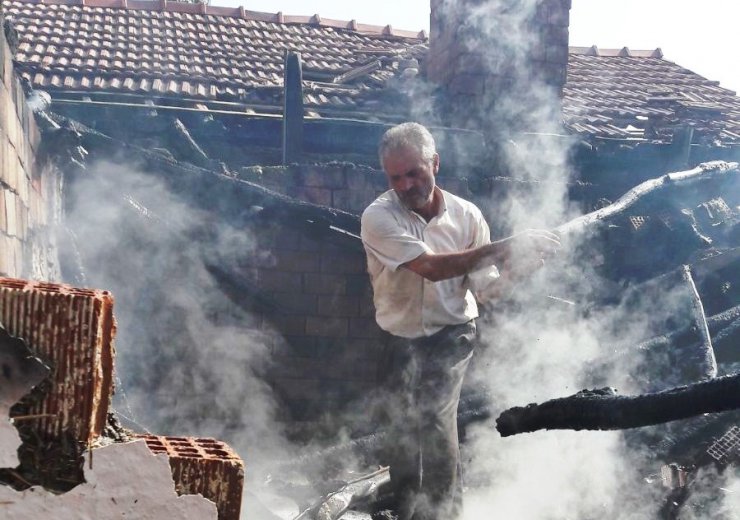 Tandır yangını korkuttu