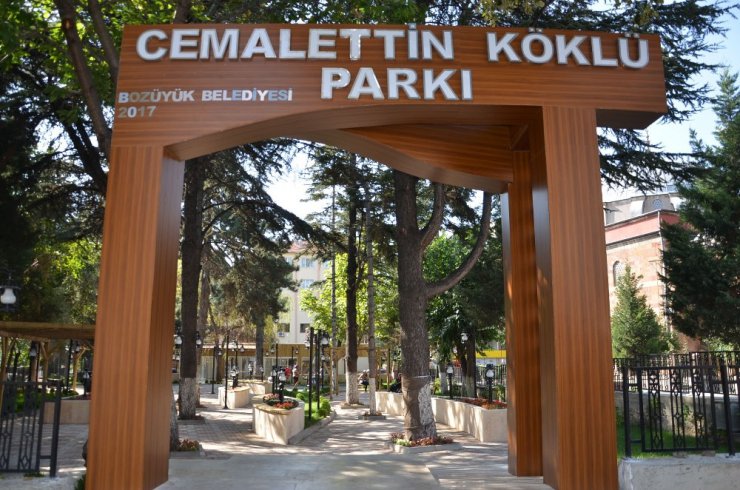 Başkan Bakıcı Cemalettin Köklü Parkı’nda incelemelerde bulundu