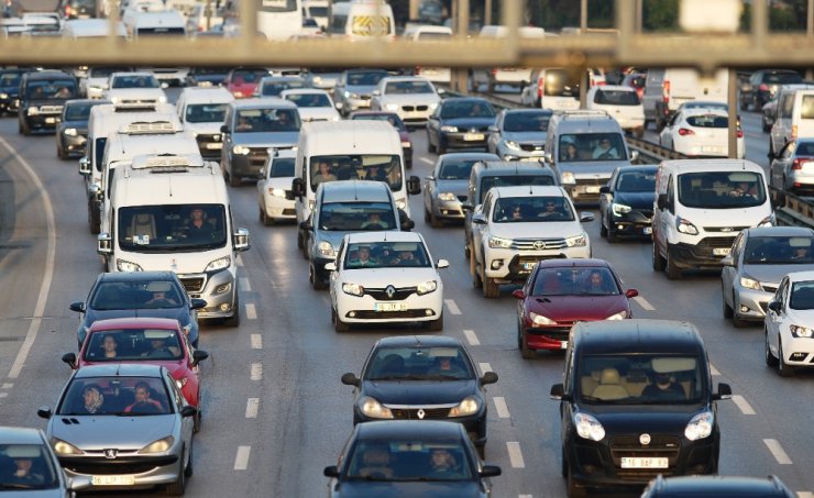 Trafikte acı tablo: 8 ayda 2 bin 353 can kaybı, 201 bin yaralı