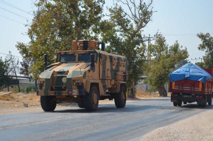 Hatay’da askeri araç sevkiyatı