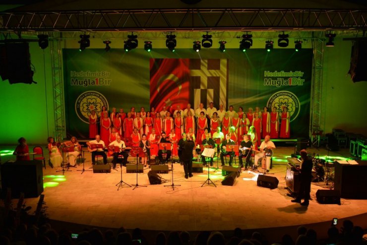 Türk -Yunan dostluğu için muhteşem konser