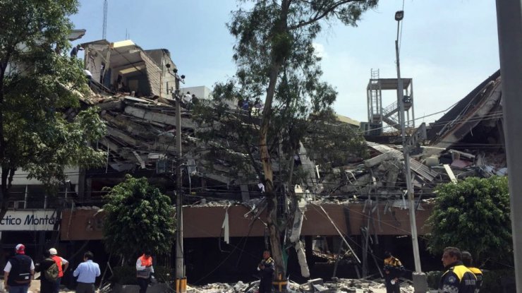 Meksika’da 7.1 büyüklüğünde deprem: 42 ölü