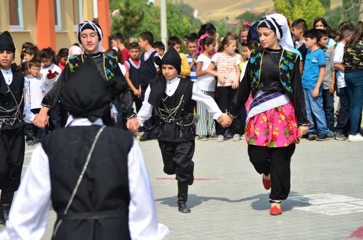 Pursaklar’da İlköğretim Haftası coşkuyla kutlandı