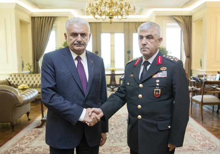 Başbakan Yıldırım, Jandarma Genel Komutanı Orgeneral Çetin’i kabul etti