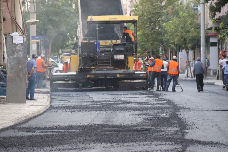 Bağlar Belediyesi Lefkoşa Caddesini yeniledi