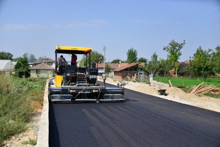 Erbaa’da sıcak asfalt çalışması