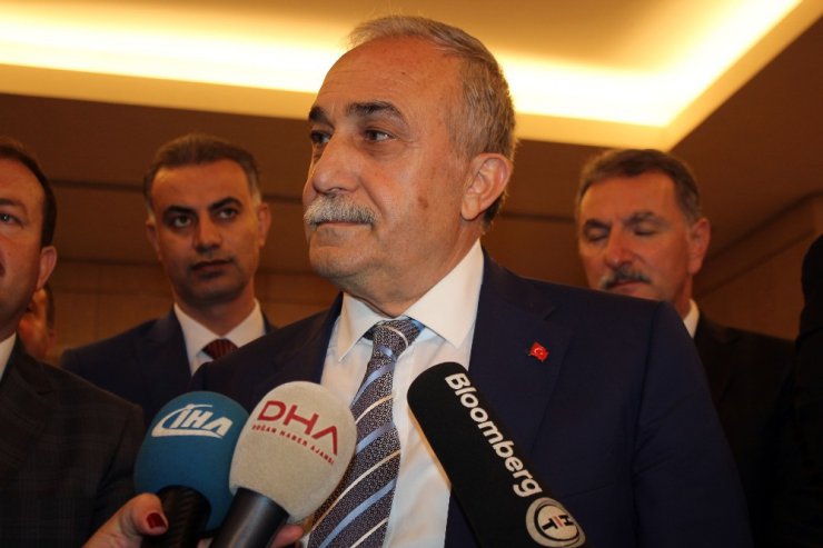 Bakan Fakıbaba: “Ne kadar ellerinde fındık varsa süre ve zaman vermeden hepsini alacağız"