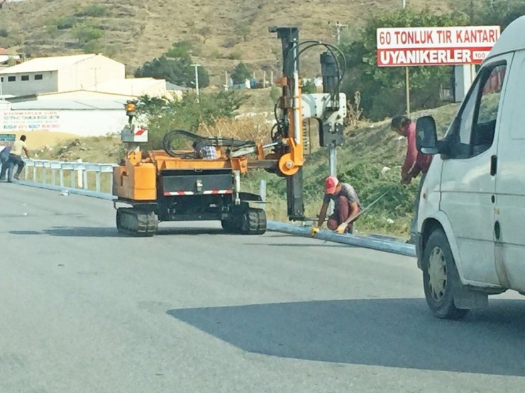 Sungurlu-Kırıkkale karayoluna bariyerli önlem